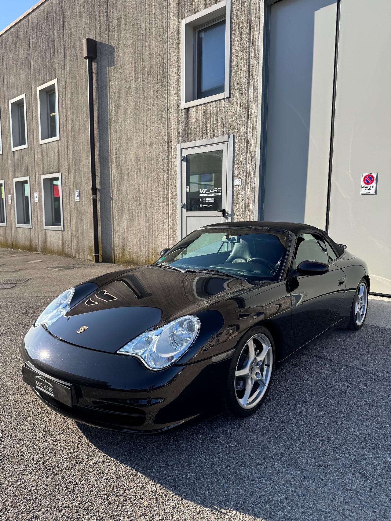 Porsche 911 Carrera 4 996 cabrio mk2