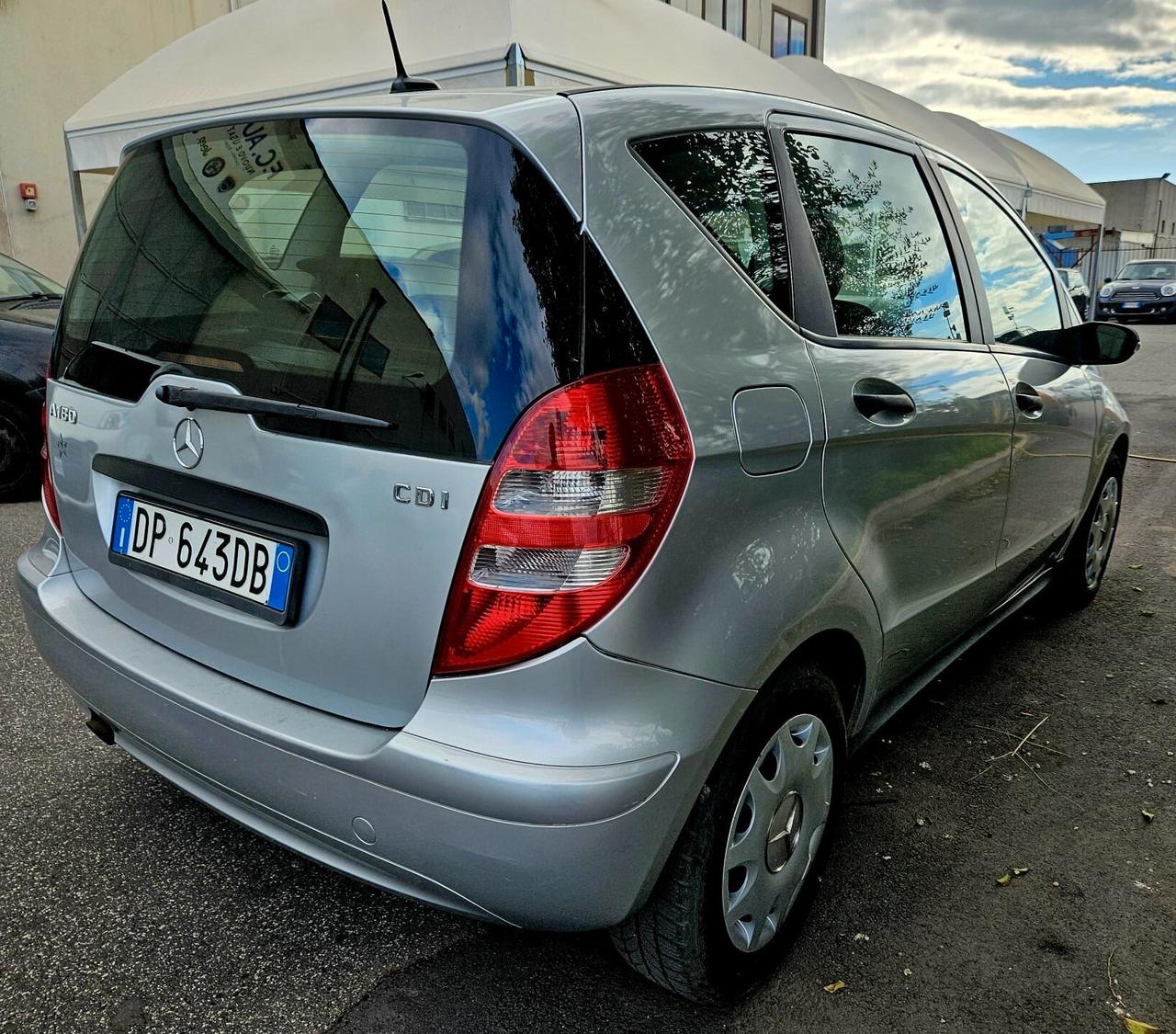 Mercedes-benz A 180 - AUTOMATICA -