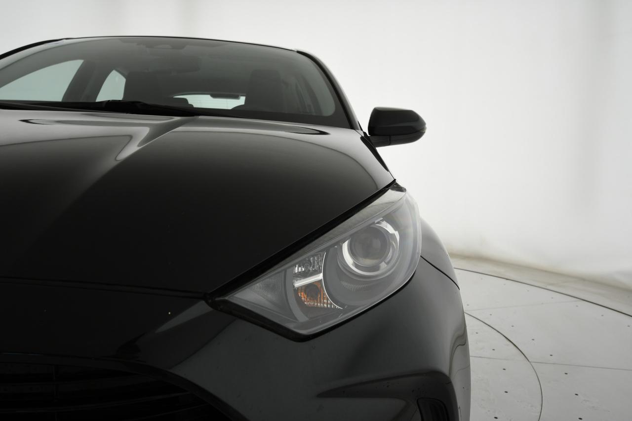 TOYOTA Yaris 1.5h Business CAMERA+ACC+APP CONNECT+NEOPATENTATI