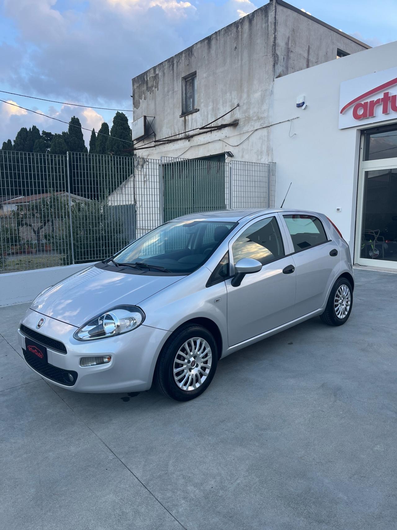 Fiat Punto 1.2 8V 5 porte Street
