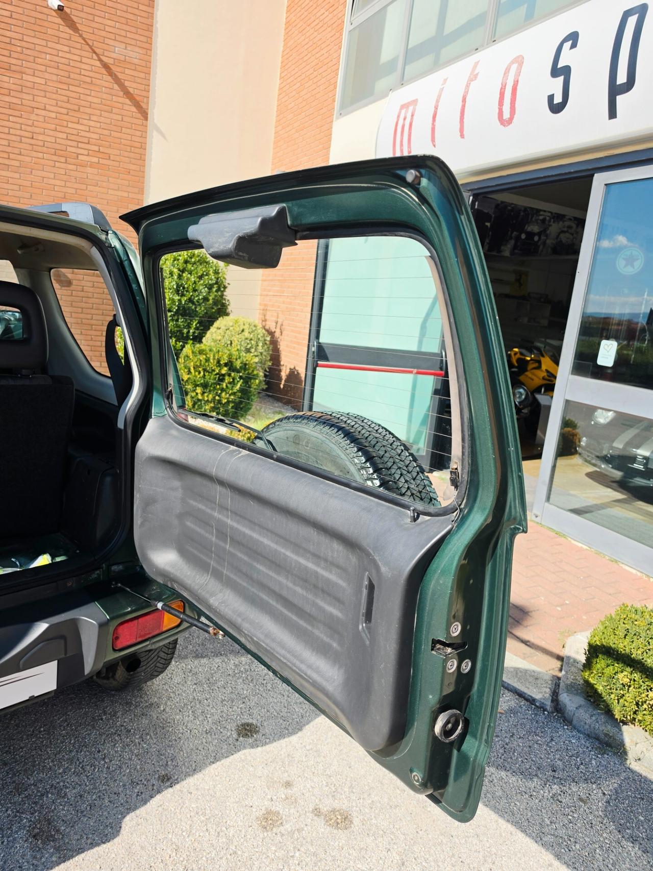 Suzuki Jimny 1.3i 16V cat 4WD JLX GANCIO TAGLIANDATA
