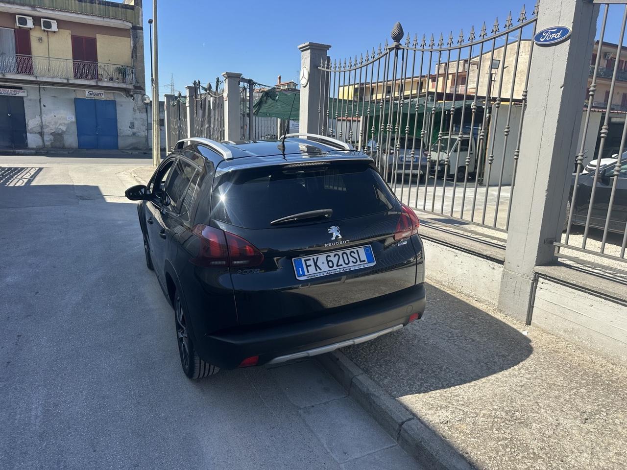 Peugeot 2008 1.2 Benzina 110 Cv Allure 2017 Km 120