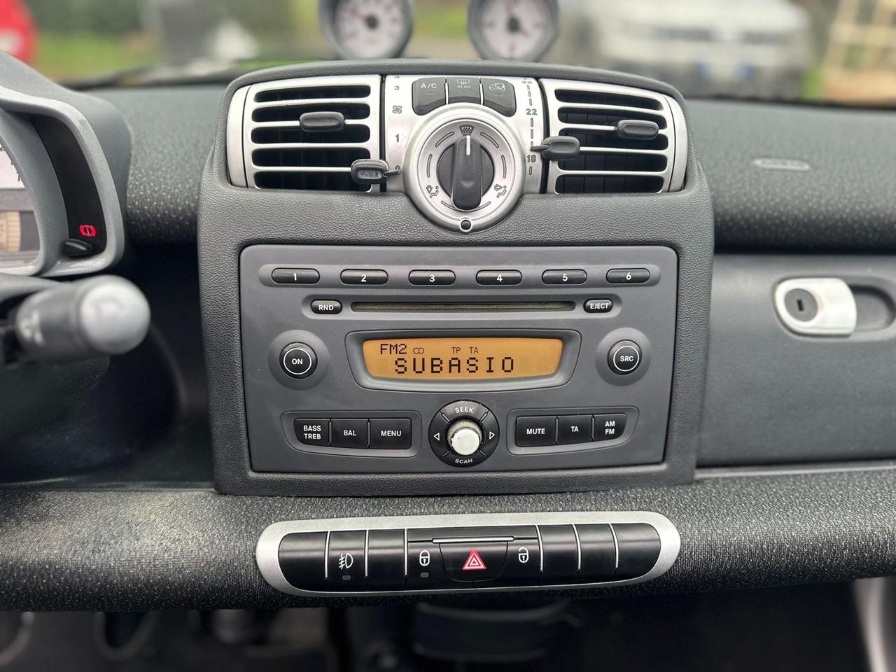 Smart ForTwo 1000 52 kW MHD cabrio passion