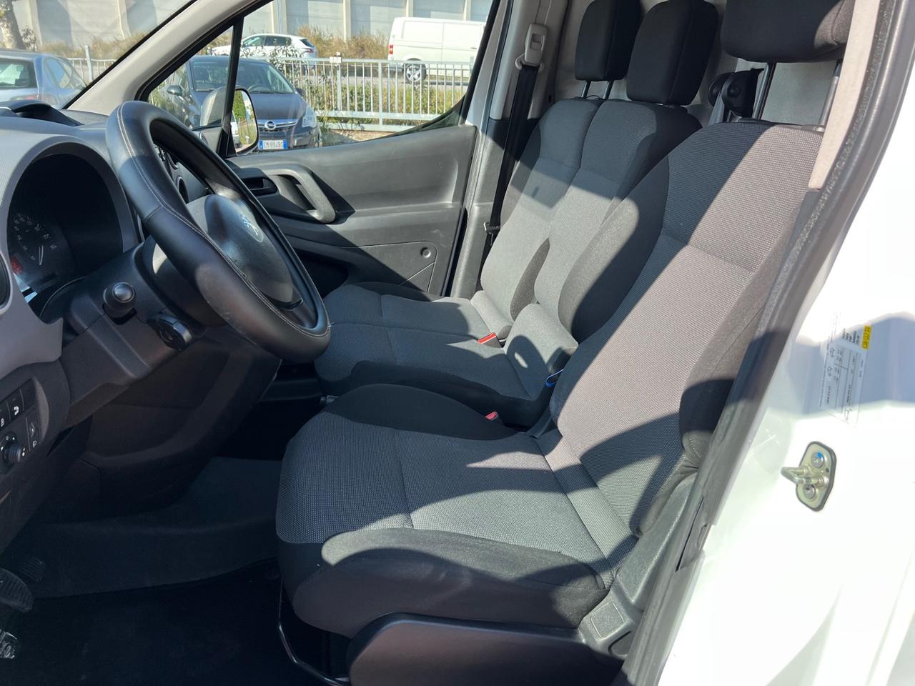 Peugeot Partner Tepee BlueHDi 100 Active