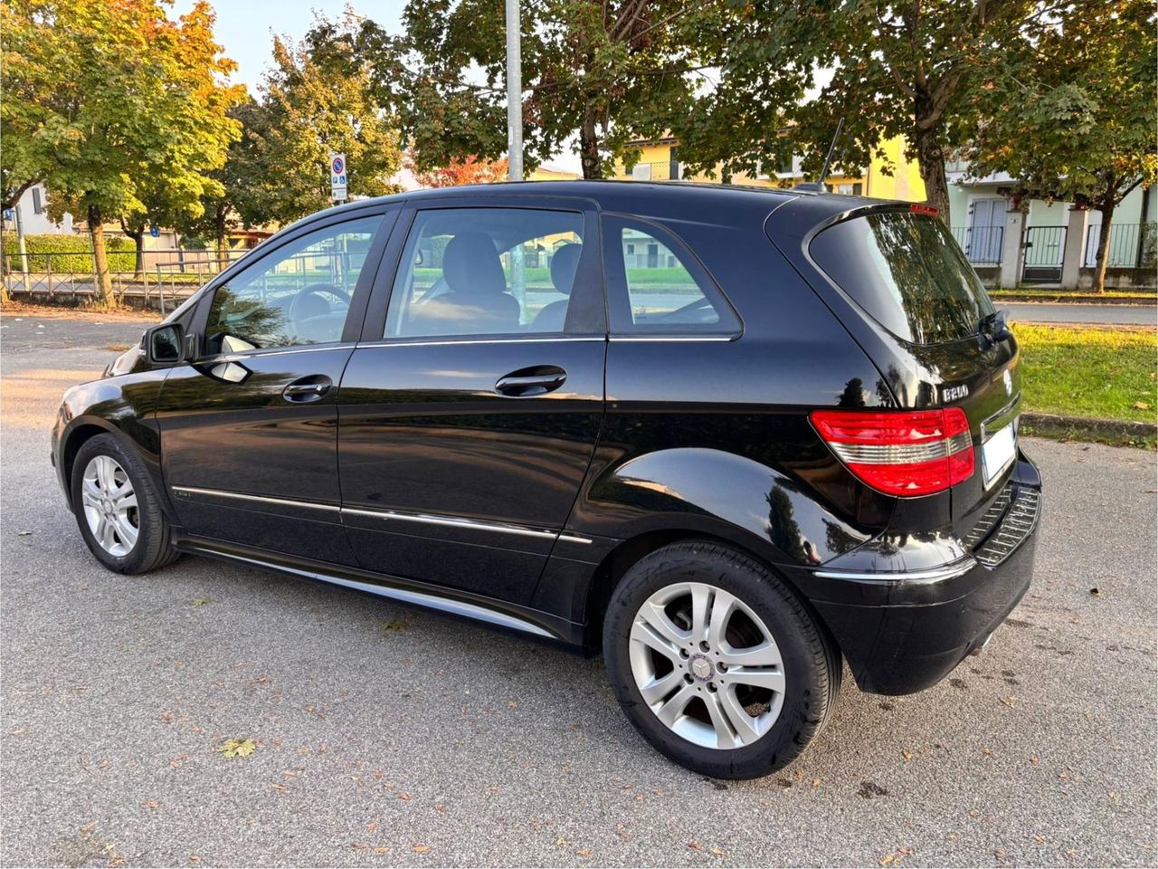 Mercedes-benz B 200 CDI BlueEFFICIENCY Premium