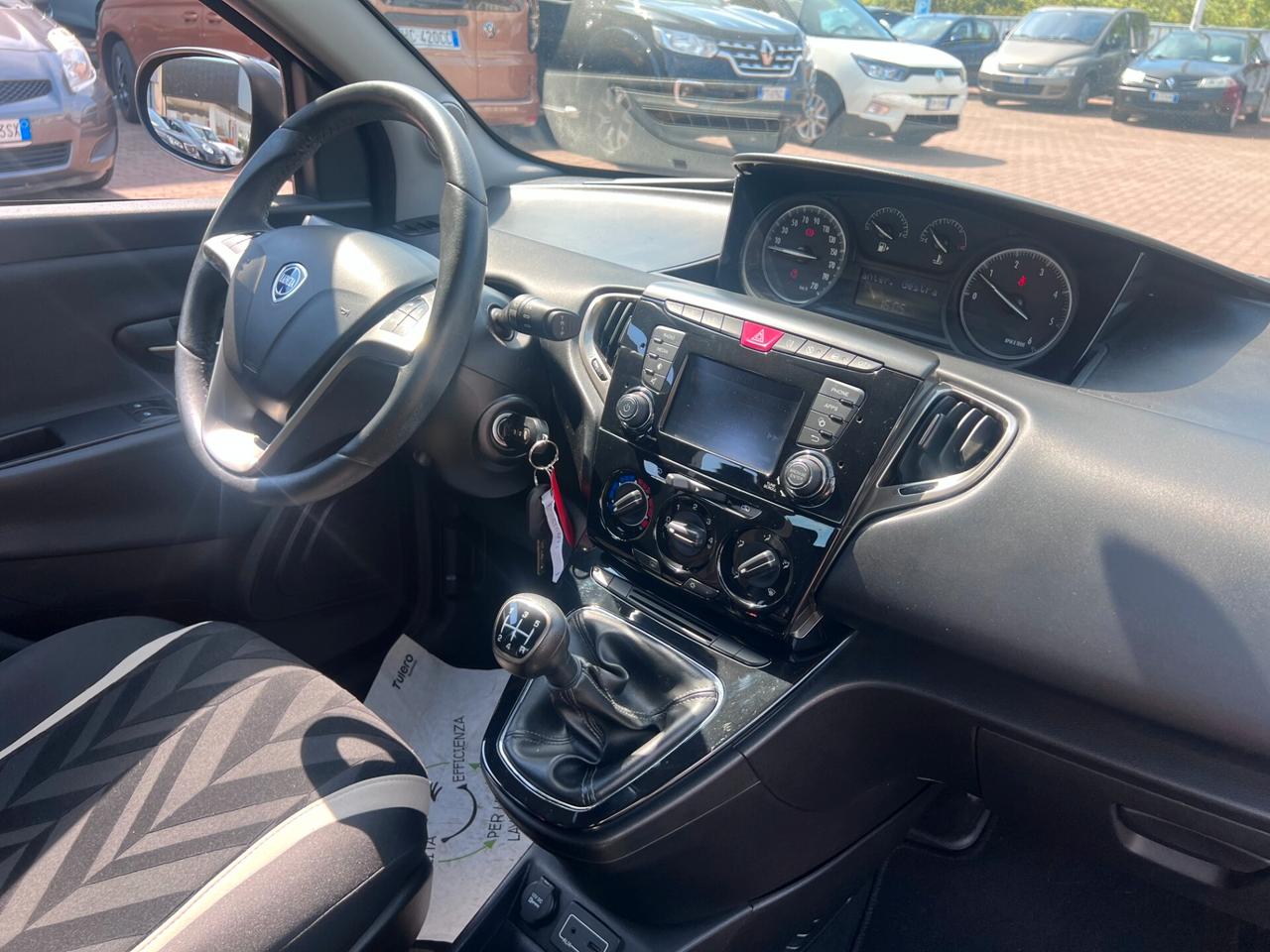 Lancia Ypsilon 1.3 MJT 16V 95 CV 5 porte S&S Mya