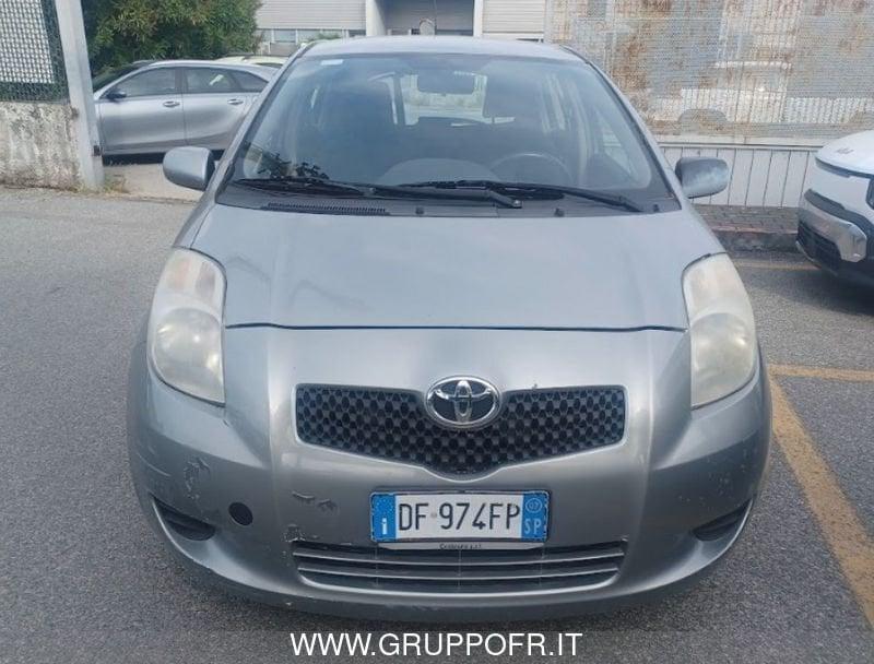 Toyota Yaris 2005 Benzina 1.0 Sol 5p