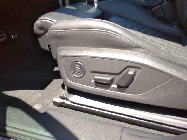 AUDI RS Q3 SPB quattro S tronic 2.5 quattro s-tronic