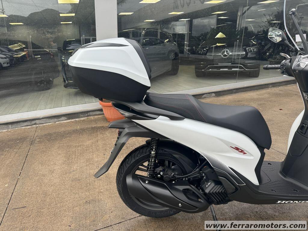 HONDA SH 125 sport NUOVO PRONTA CONSEGNA