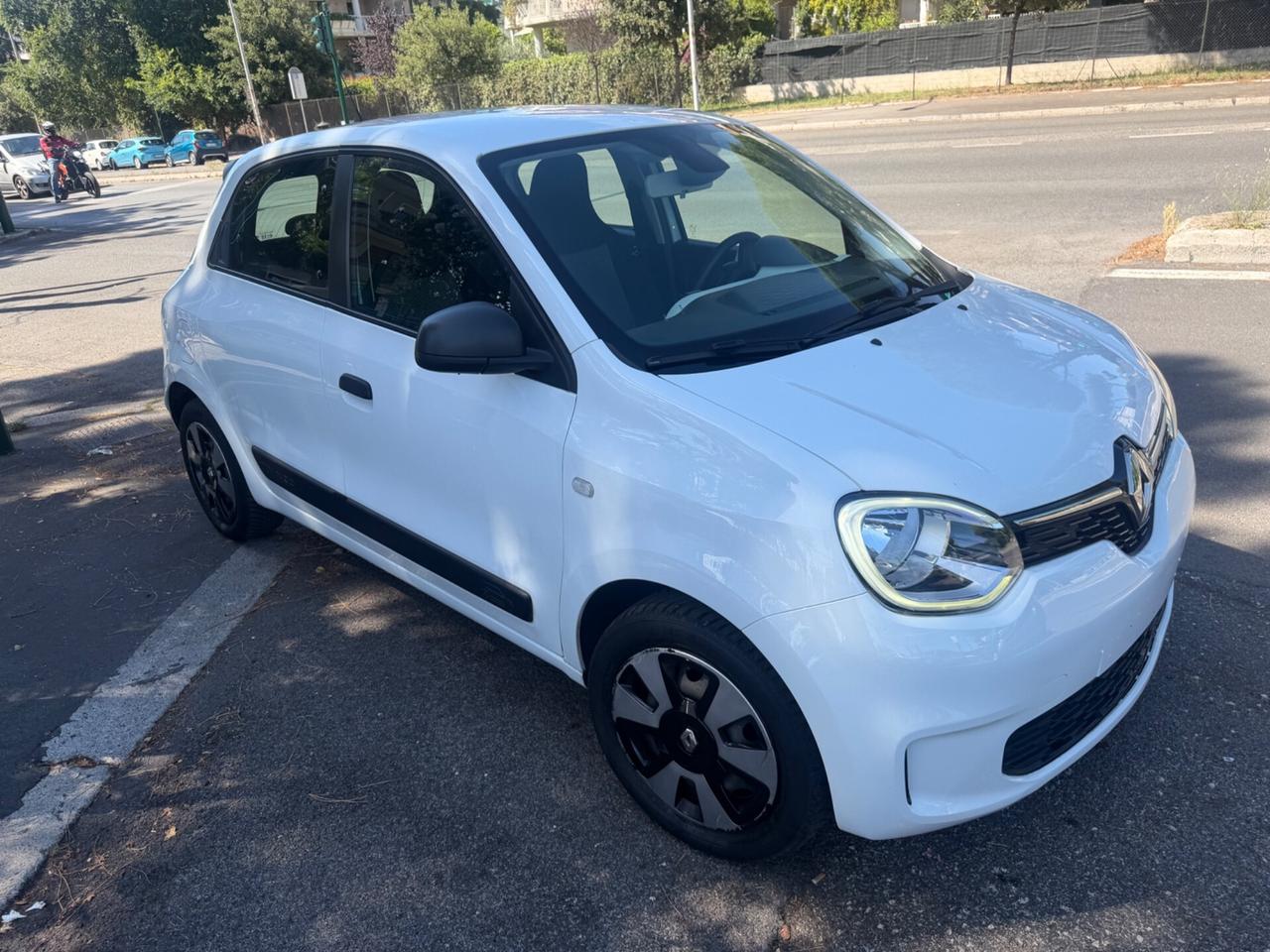 Renault Twingo 1.0 nuovo mod Intens Limited