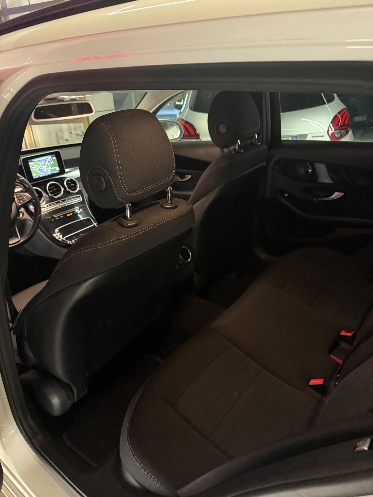 Mercedes-benz C 200 d Premium Plus