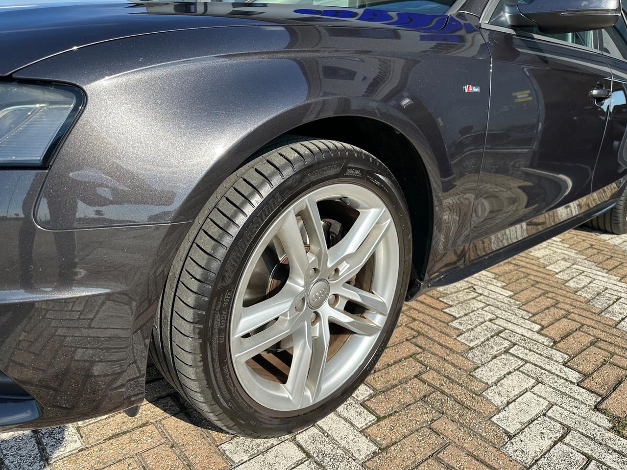 AUDI A4 Avant 2.0 TDI Sline TETTO APRIBILE