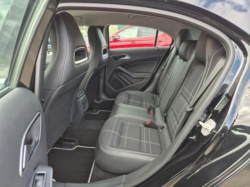 Mercedes-Benz Classe A A 180 d Sport auto my16