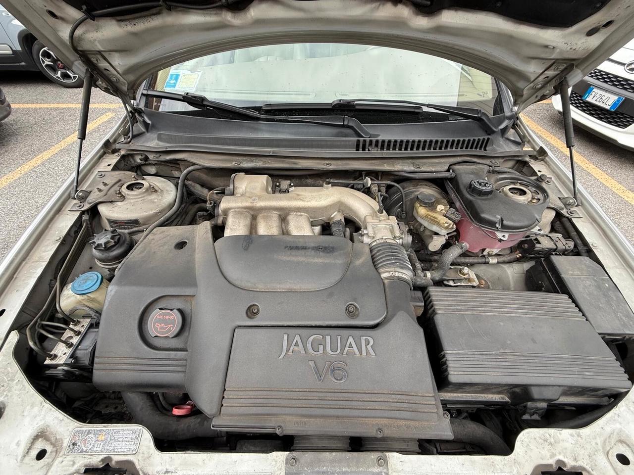 Jaguar X-Type 2.5 V6 24V cat Executive *AUTOMATICA/4x4/PELLE/NAVI*