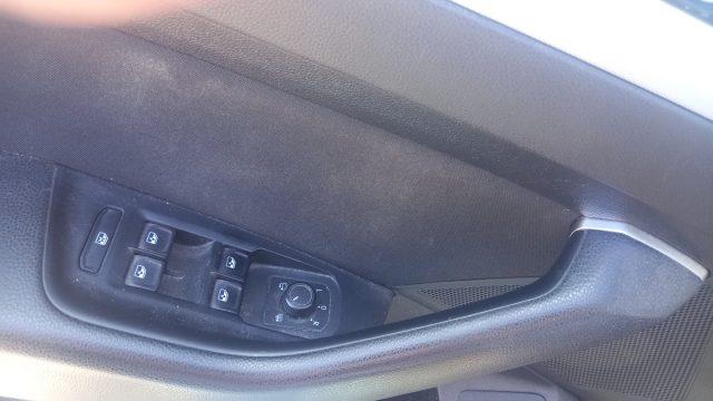 VOLKSWAGEN Passat 2.0 TDI DSG Business BlueMotion Technology