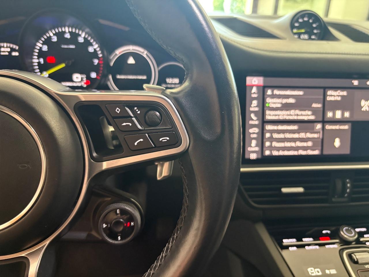 Porsche Cayenne Coupé 3.0 V6 E-Hybrid PERMUTE FINANZIAMENTI