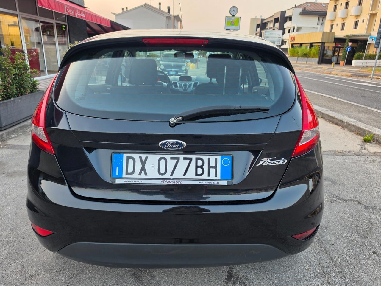 Ford Fiesta 1.4 5 porte Bz.- GPL Titanium