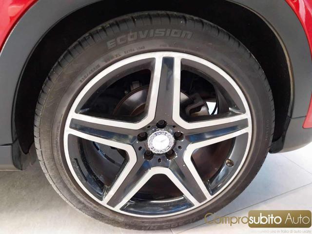 MERCEDES-BENZ GLA 200 d Automatic 4Matic Premium