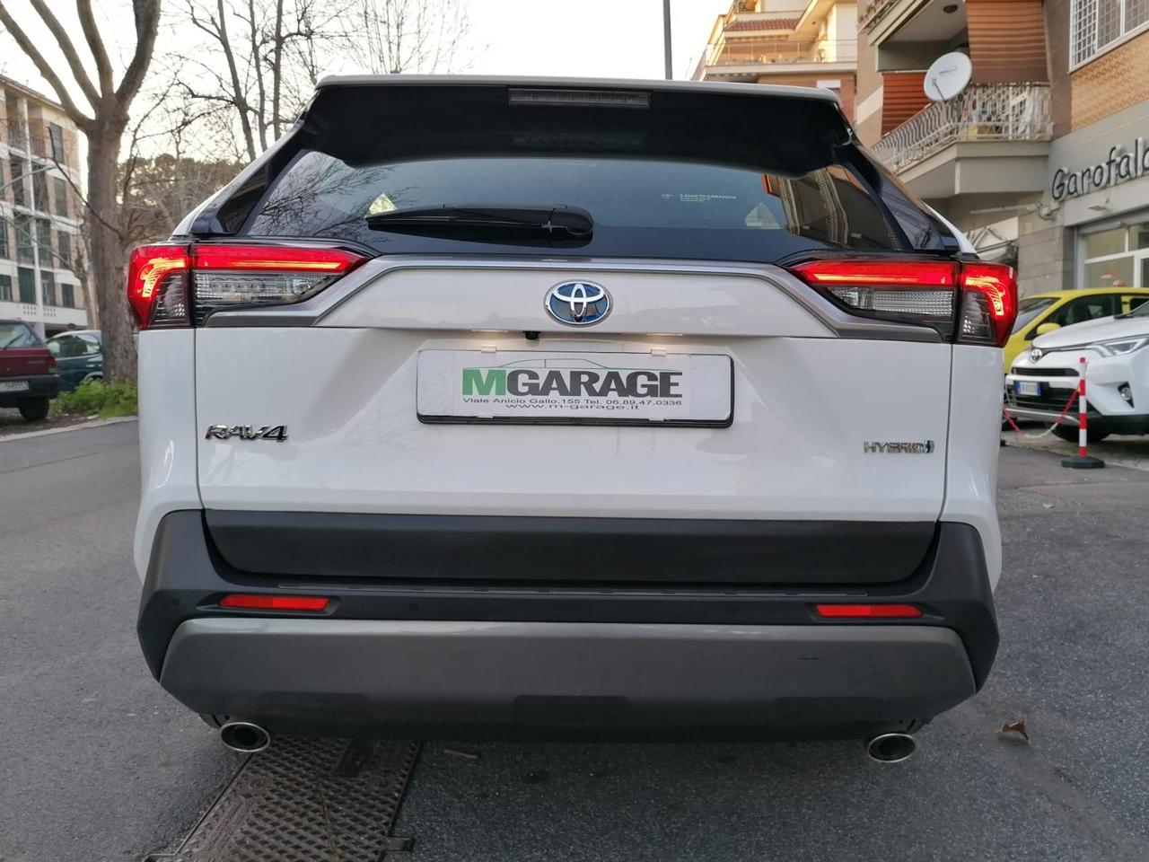 Toyota RAV4 2.5 HV (218CV) E-CVT 2WD Business Bianco