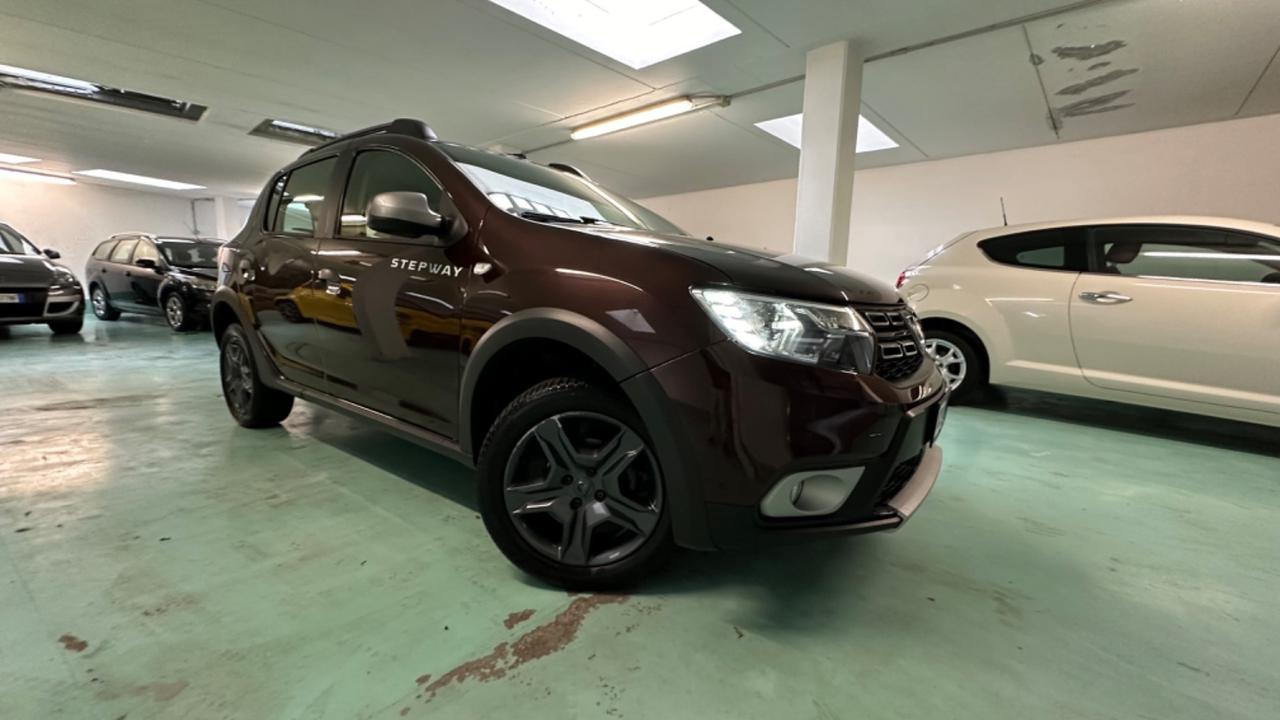 Dacia Sandero GPL 90CV Serie Speciale(anche per neopatentati)