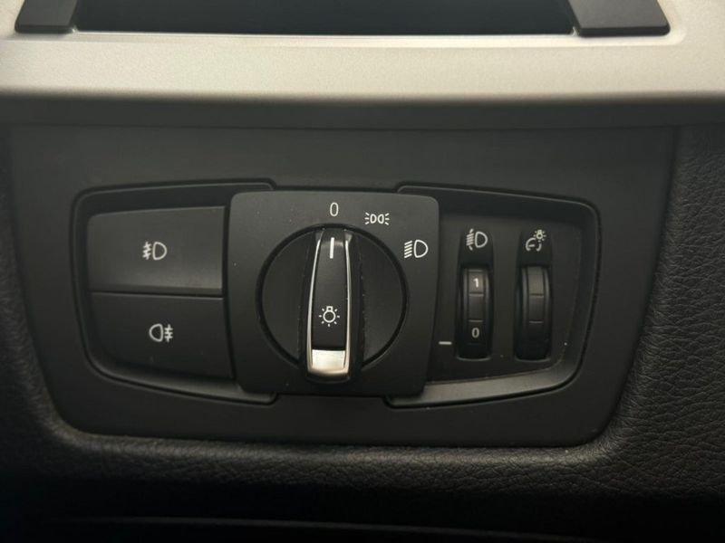 BMW Serie 3 Touring 318 d Touring “PELLE ROSSO CARTIER”