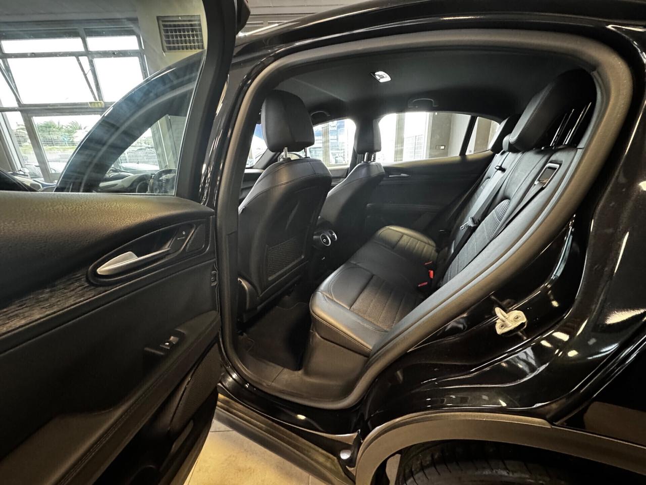 ALFA ROMEO STELVIO 2.2 MJET 160CV 2WD EDIZIONE ROSSO