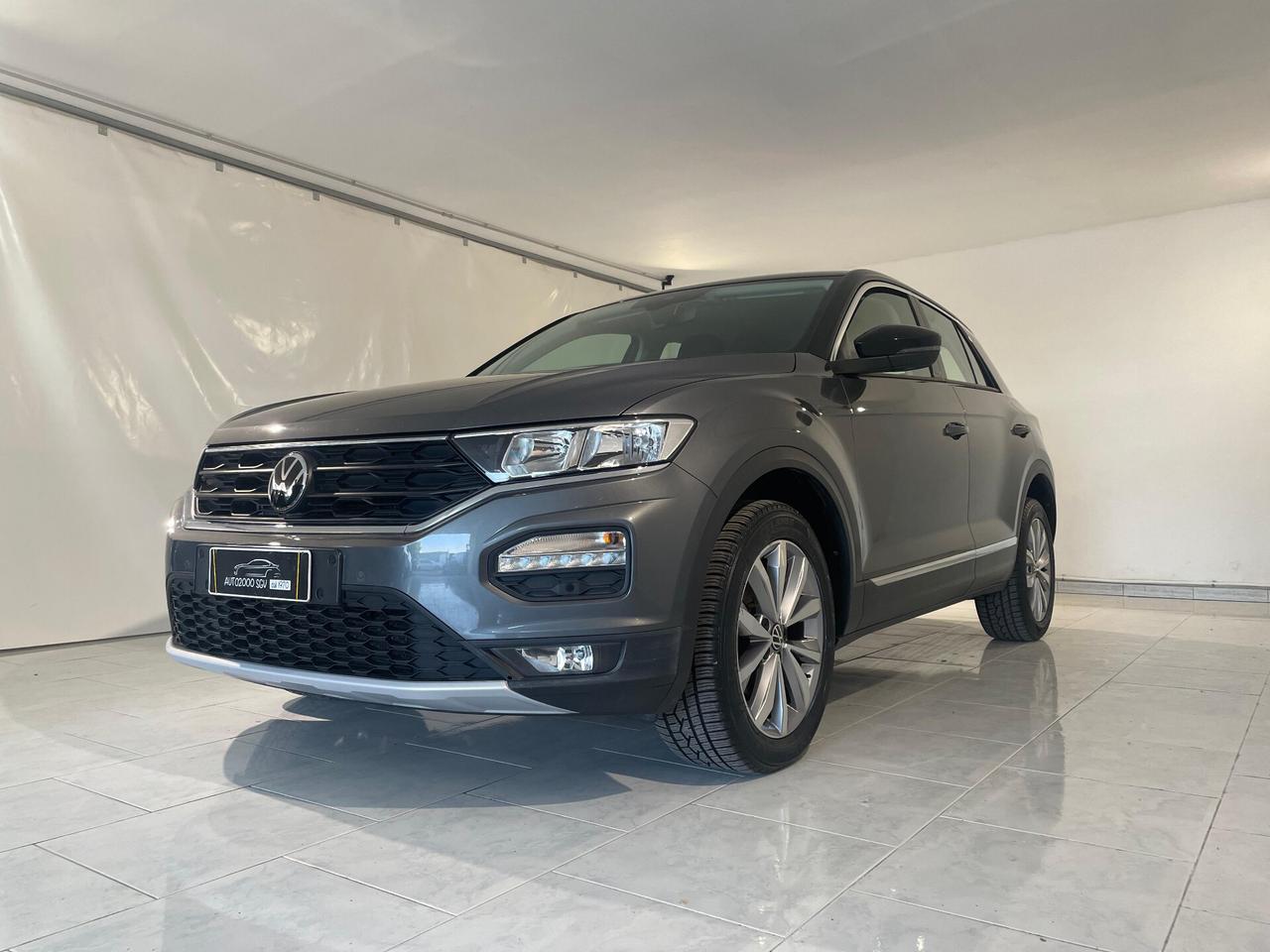 DA 225€ AL MESE T-ROC 2021 2.0 TDI 116 CV COCKPIT