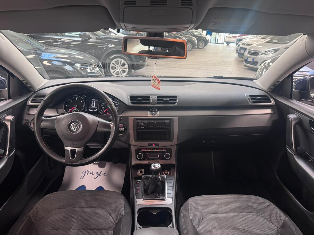 Volkswagen Passat 2.0 TDI Comfortline BlueM. Tech.