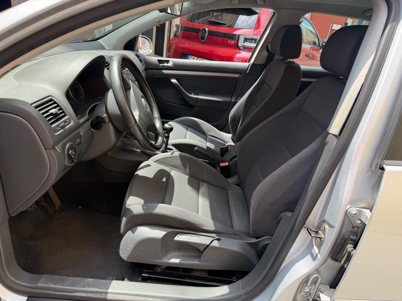 Volkswagen Golf 2.0 16V TDI 4mot. 5p. Sportline