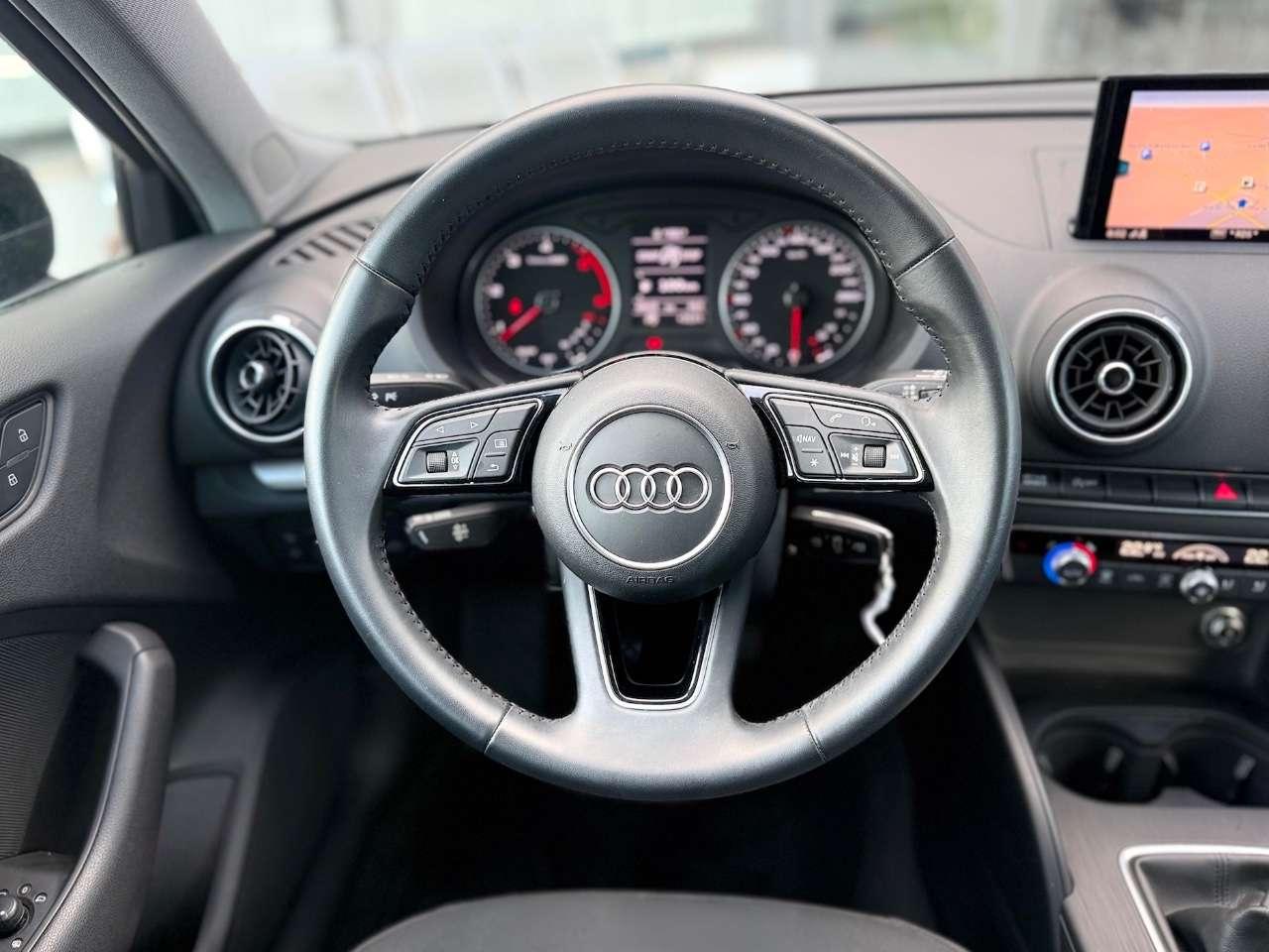 Audi A3 30 1.6 TDI Business 116cv E6 - 2019