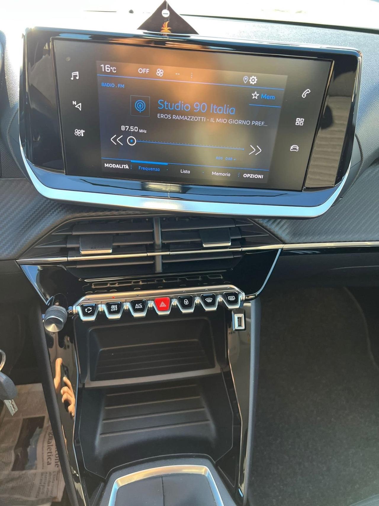 Peugeot 2008 PureTech 100 S&S Allure