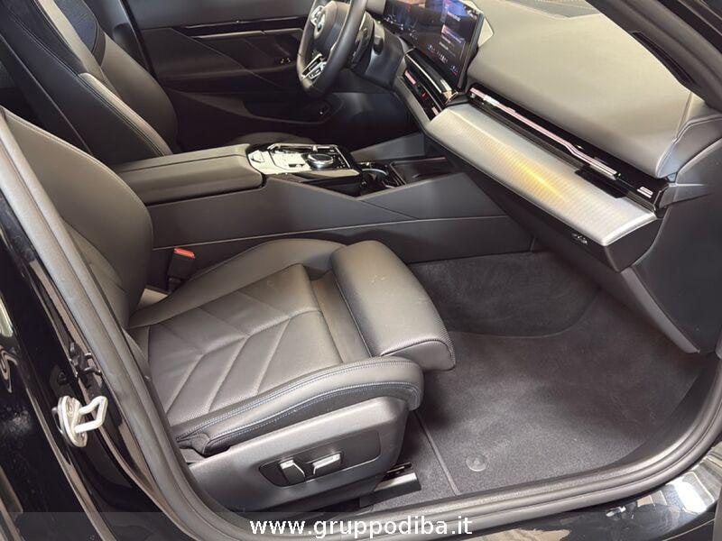 BMW Serie 5 G60 Berlina 520d 48V xdrive MSport Pro auto