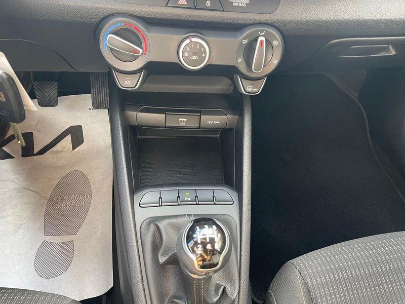 KIA Stonic Stonic 1.2 DPI ECO GPL Style "DESIGN PACK"