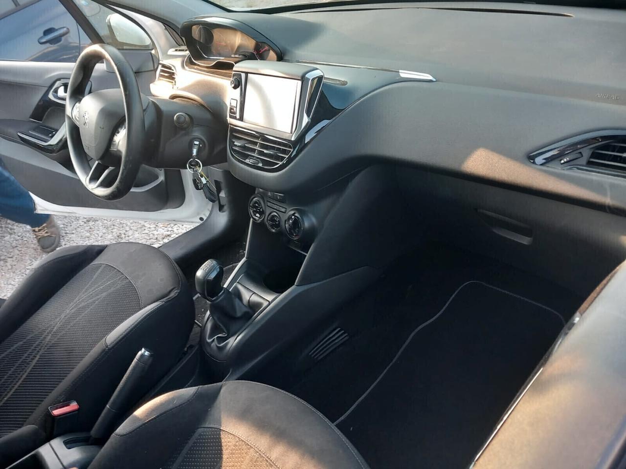 Peugeot 208 1.2 VTi 95 CV 5p. Active