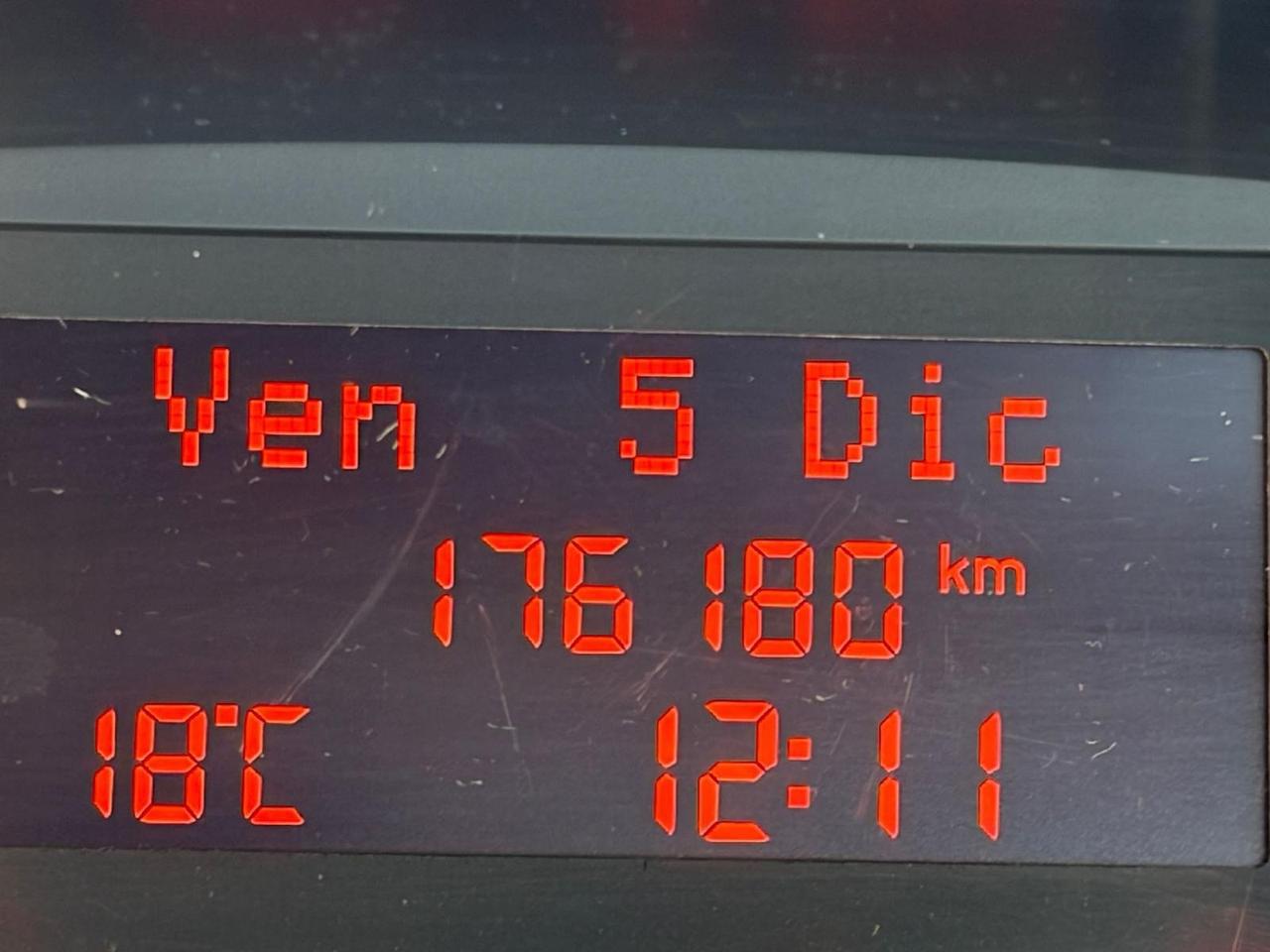 Iveco daily 35c17 a telaio/gem-3.0 km 170000-2012