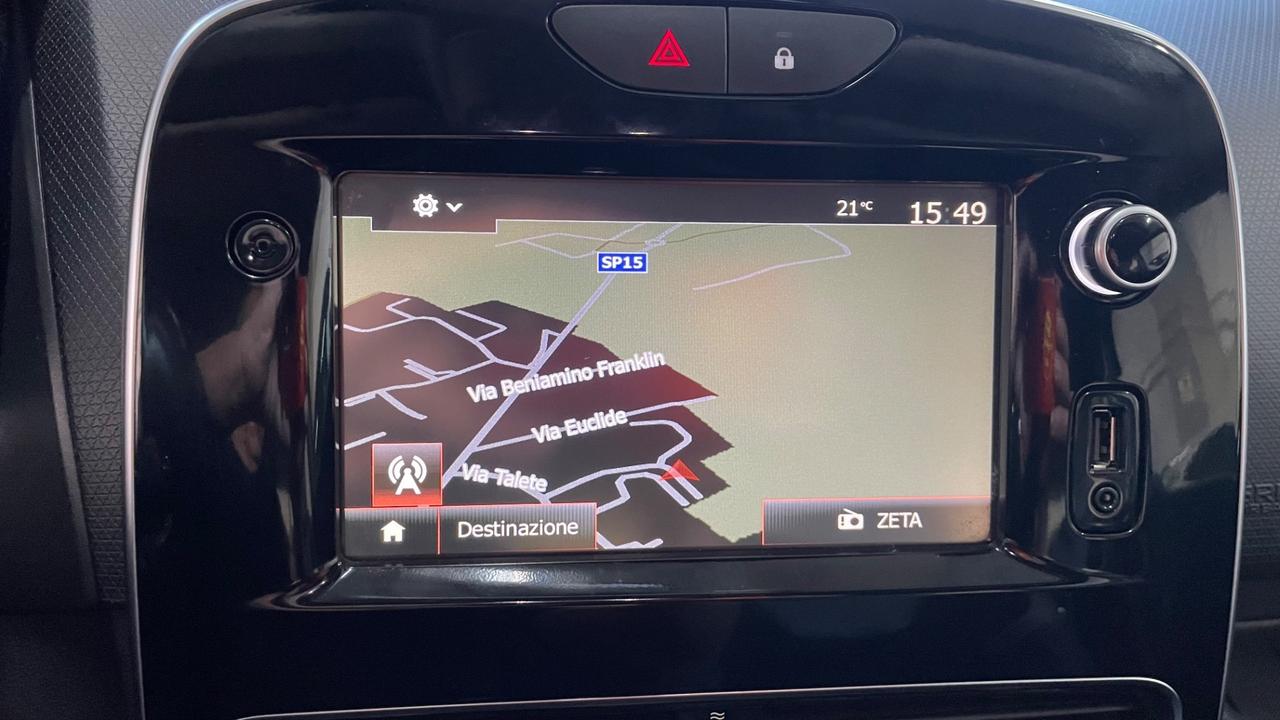 Renault Clio TCe 120CV EDC Start&Stop 5 porte Energy Intens