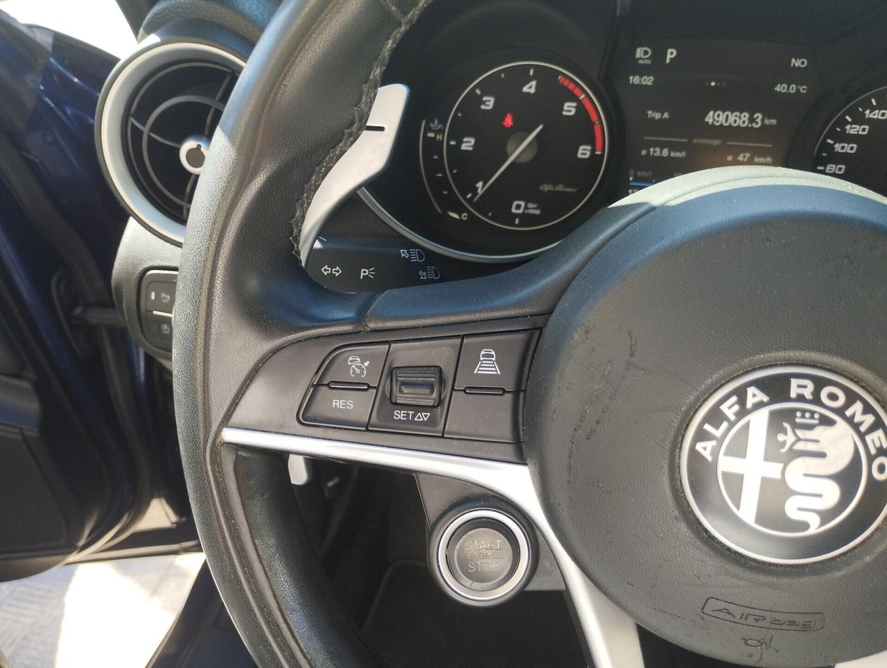 Alfa Romeo Giulia 2.2 Turbodiesel 190 CV AT8 Super