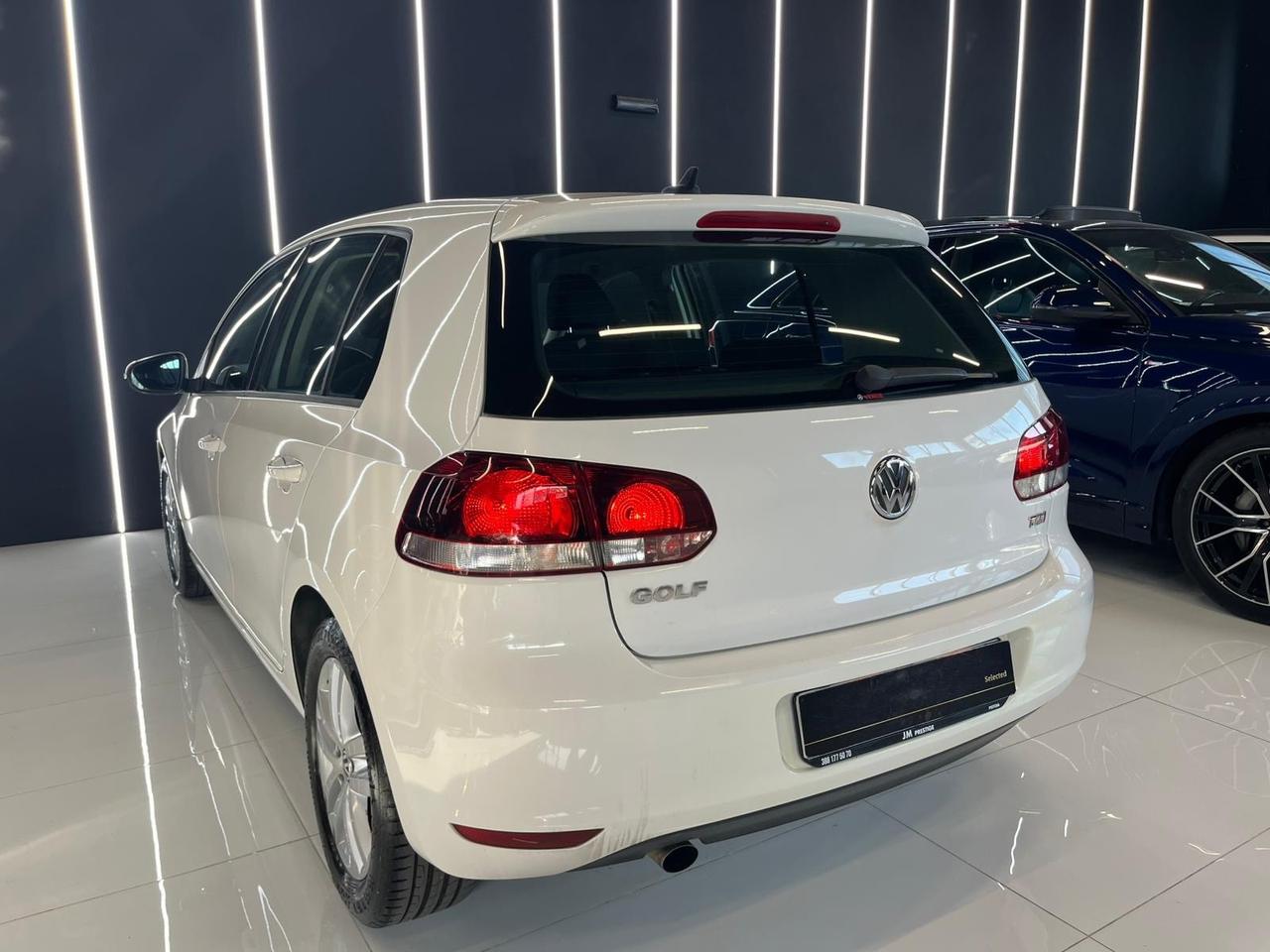 Volkswagen Golf 1.6 TDI DSG 5p. Highline OK NEOPATENTATI