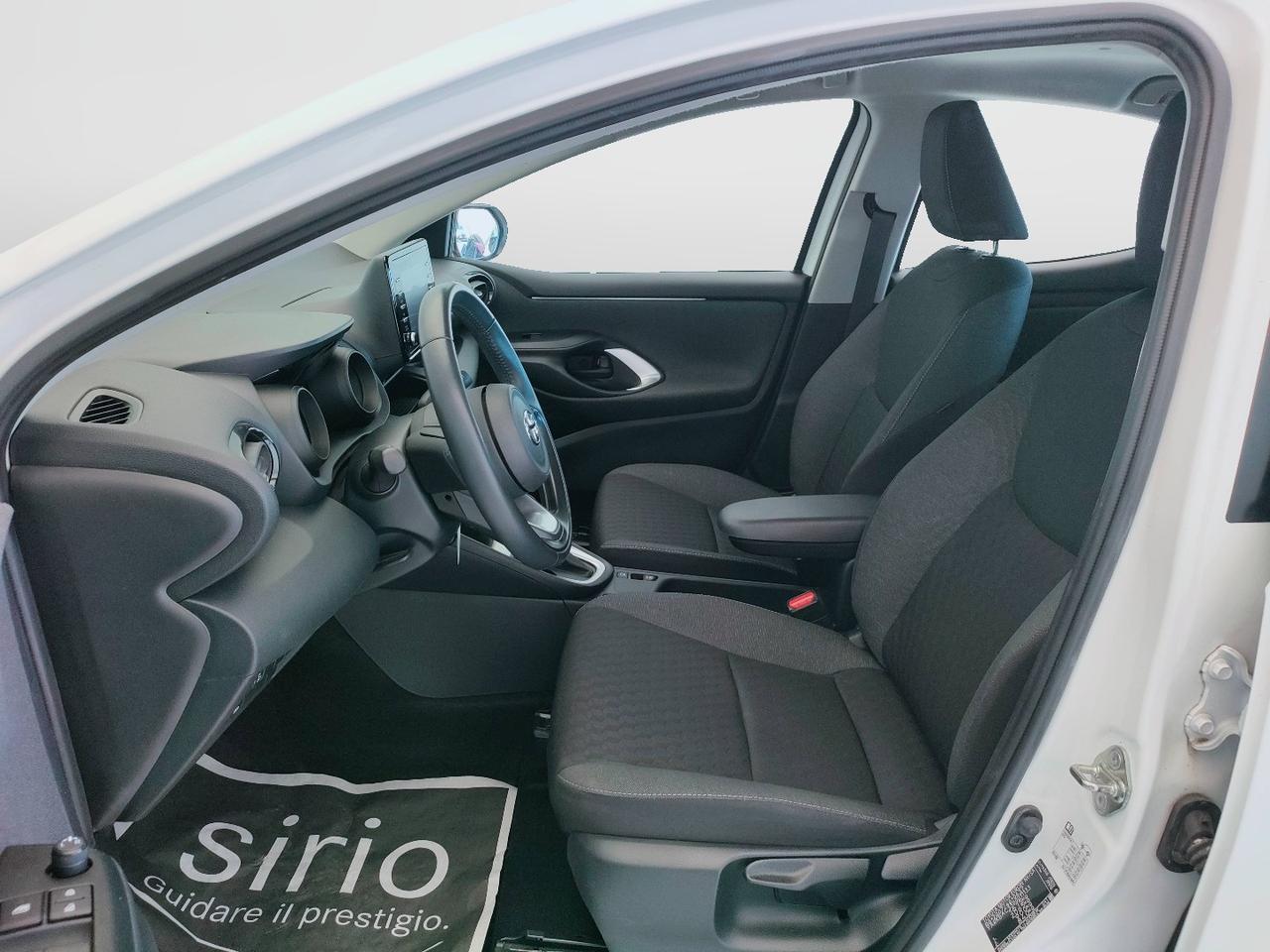 TOYOTA Yaris - TOYOTA Yaris 1.5 Hybrid 5 porte Trend