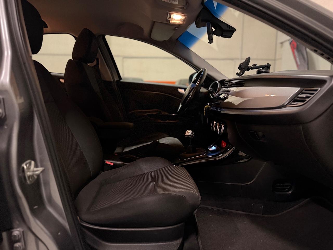 Alfa Romeo Giulietta 1.6 JTDm-2 105 CV Distinctive NEOPATENTATI