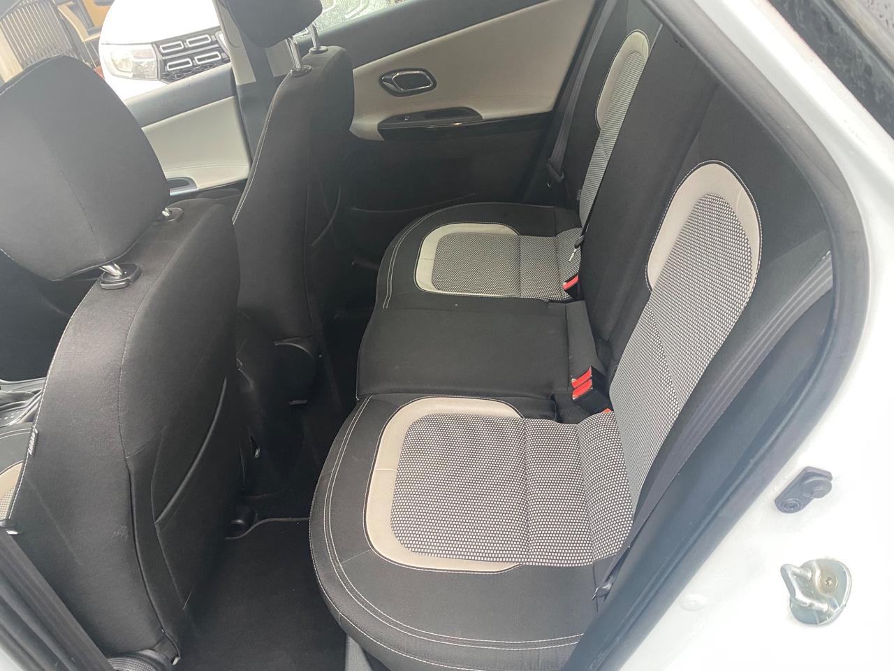 Kia Ceed cee'd 1.6 CRDi 136 CV DCT SW EcoDynamics Business Class