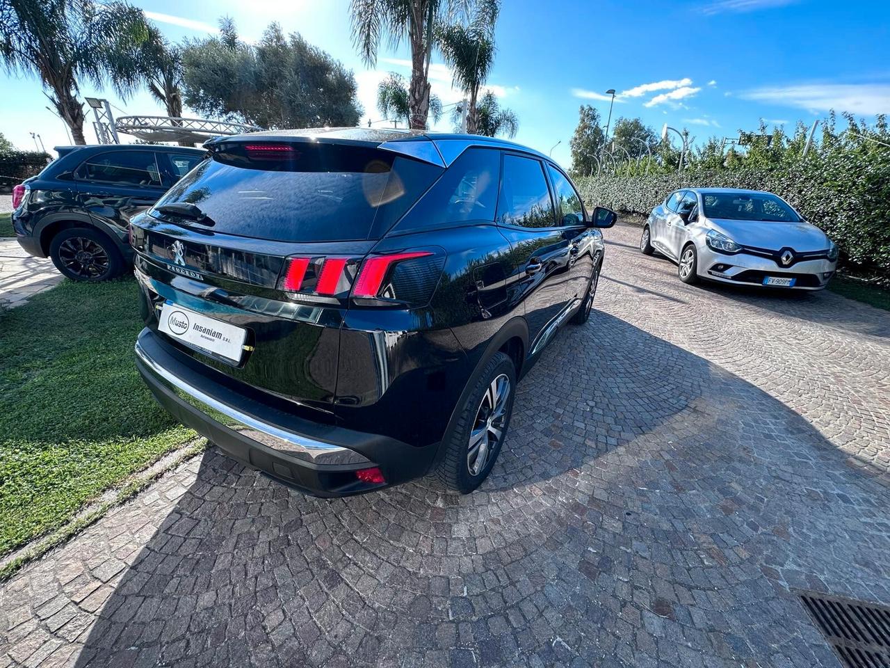 Peugeot 3008 BlueHDi 130 S&S EAT8 Active Pack