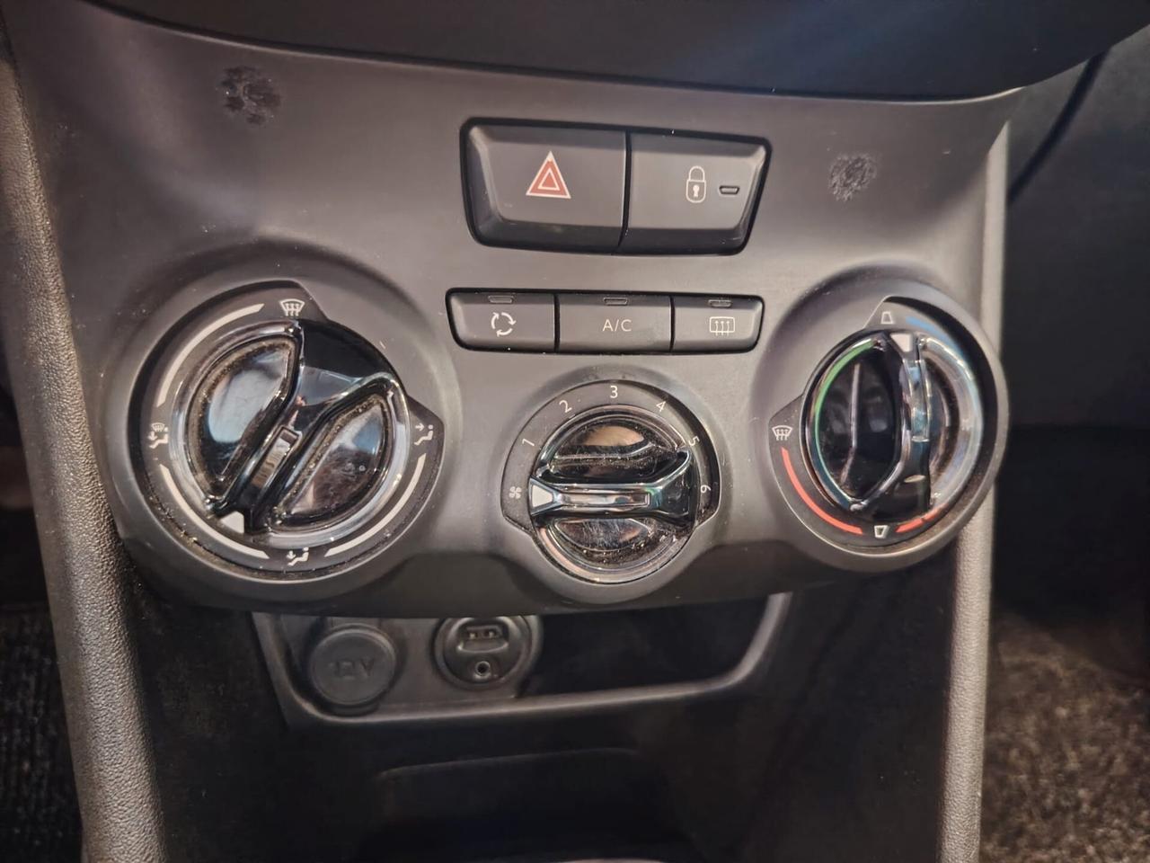 Peugeot 208 BlueHDi 75 5 porte Active