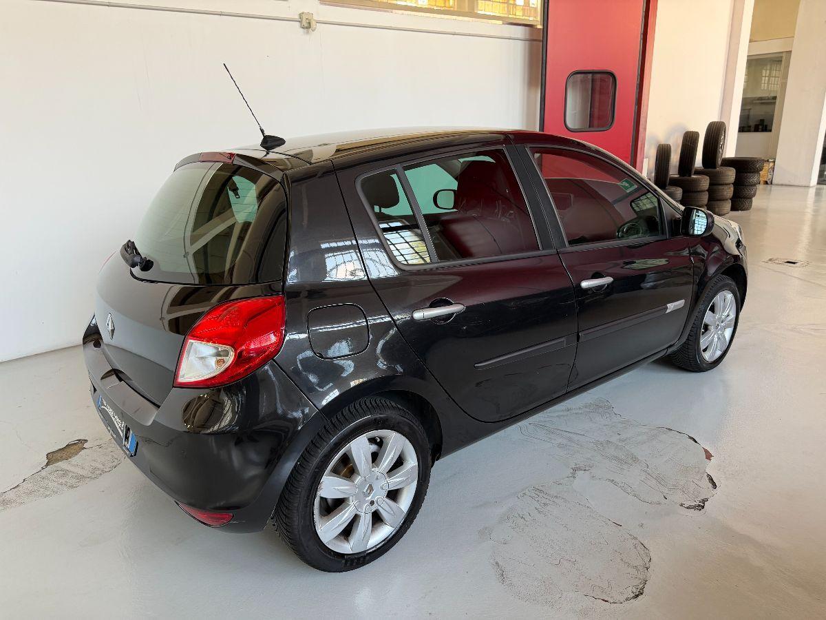 RENAULT - Clio - 1.2 TCE 100 CV 5p. Luxe