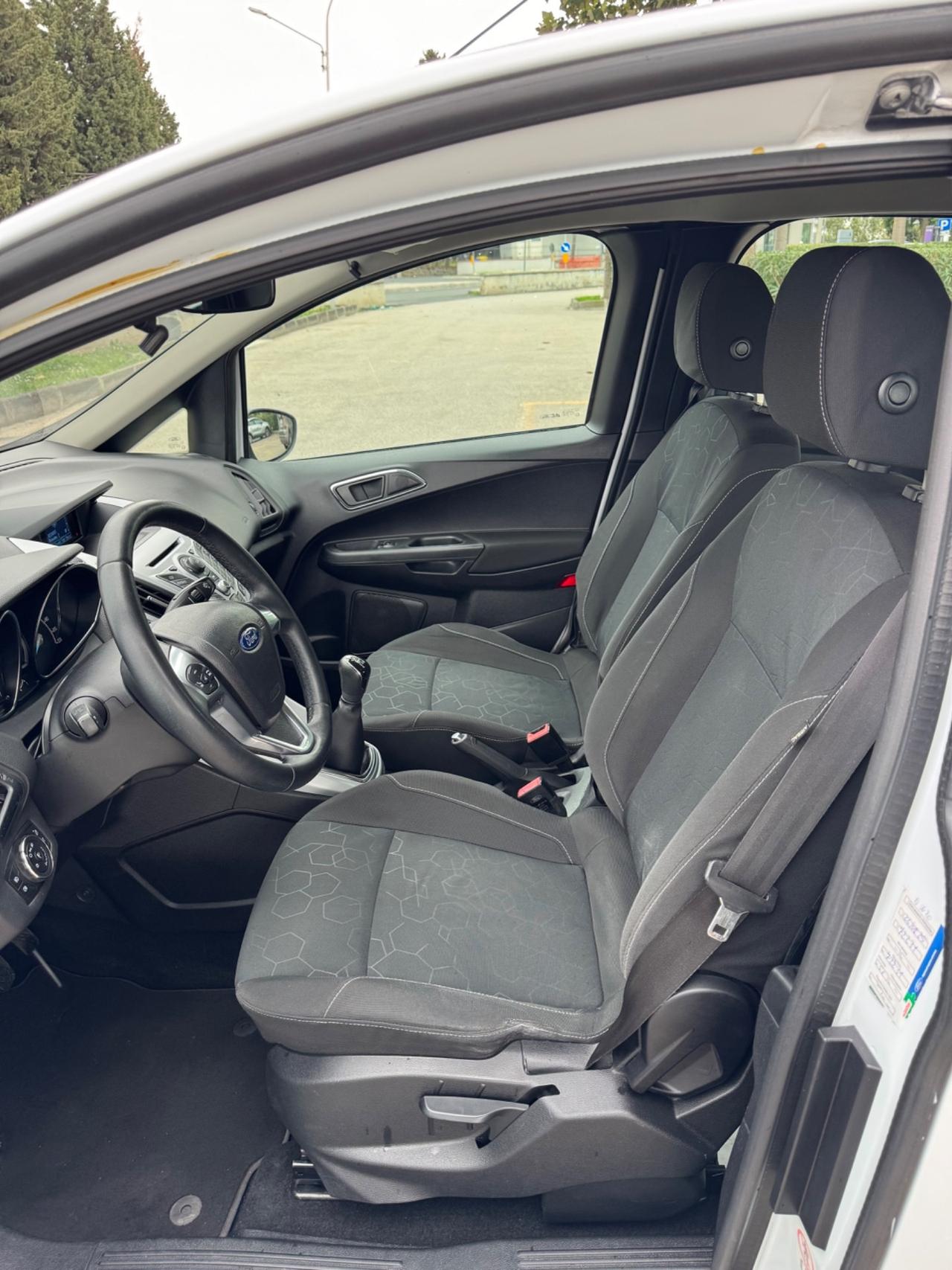 Ford B-Max POCHI KM/UNICO PROPRIETARIO