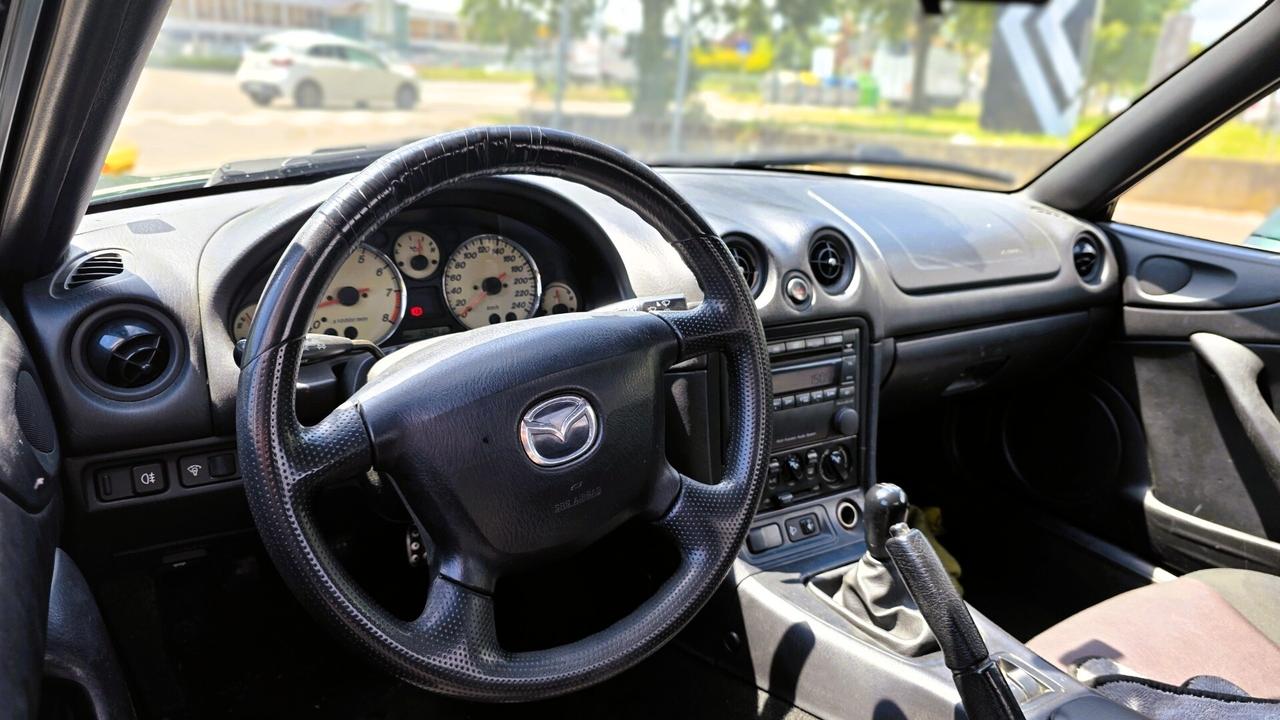 Mazda MX5 NBFL 1.6i Spider Roadster