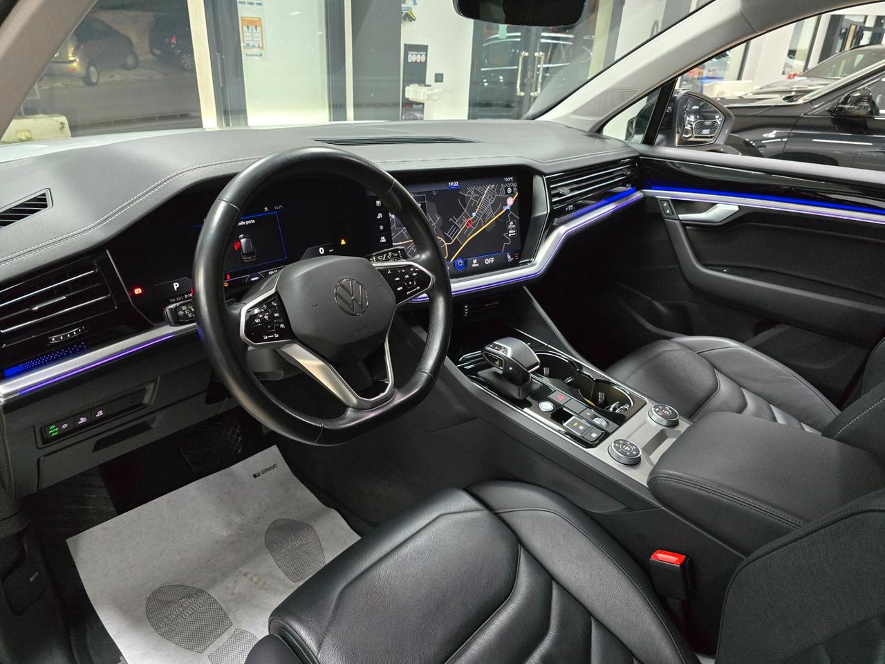 Volkswagen Touareg 3.0 V6 TDI SCR R-Line