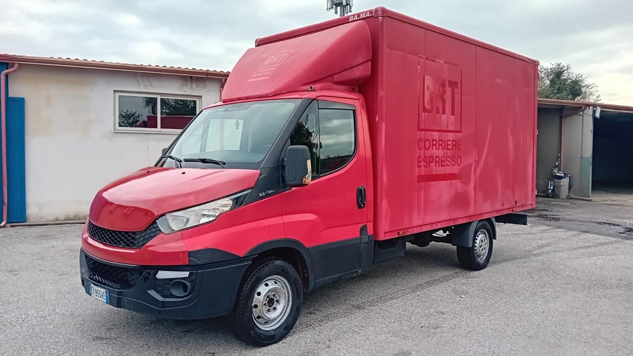 Iveco Daily 35-13-2.3 mjt box alluminio-2015