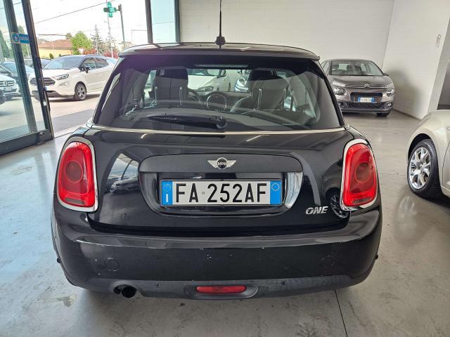 MINI One Mini 1.2 benzina 75cv 3p NEOPATENTATI