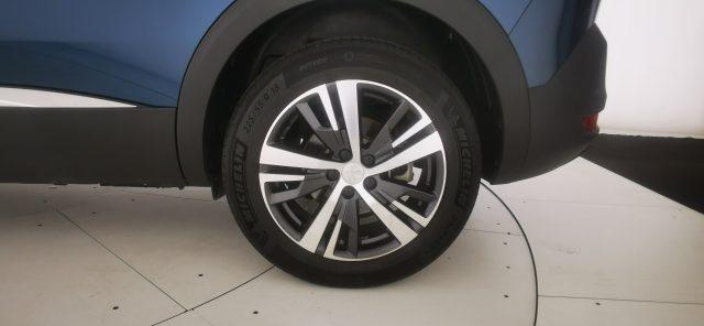 PEUGEOT 5008 BlueHDi 130 S&S Allure
